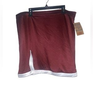 Texas A&M Aggies‎ skirt NWT X-large rivalry threads skirt